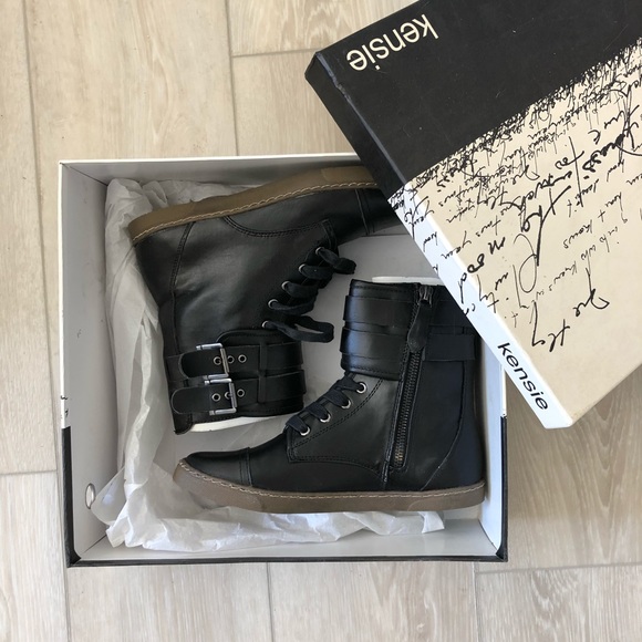 Black leather sneakers. Brand new - Picture 1 of 6